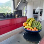 corbeille de fruits dans la cuisine Hirondelles Niveau 2